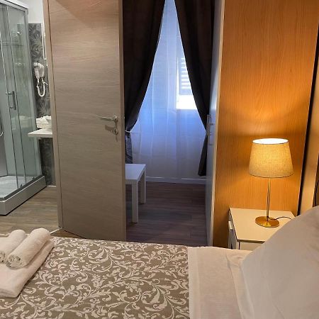 Domus La Foce Hotel Gênes Extérieur photo